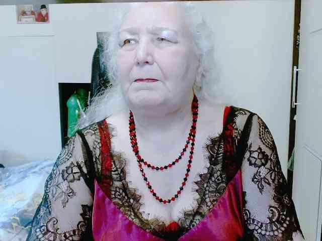 GrannyWants webcam
