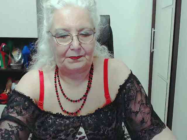 GrannyWants webcam