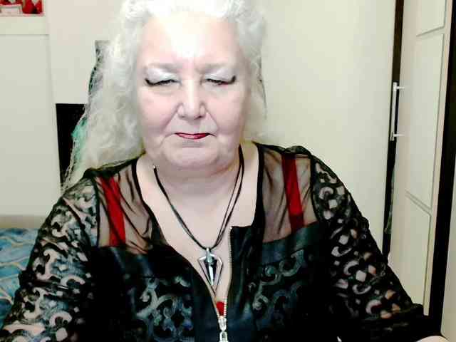 GrannyWants webcam