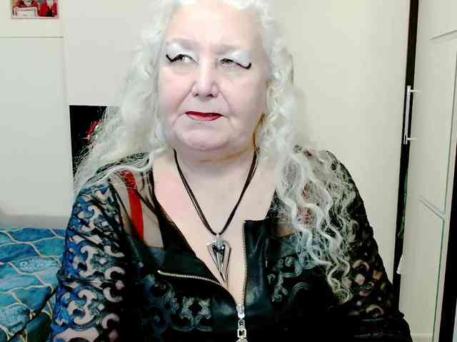 GrannyWants webcam