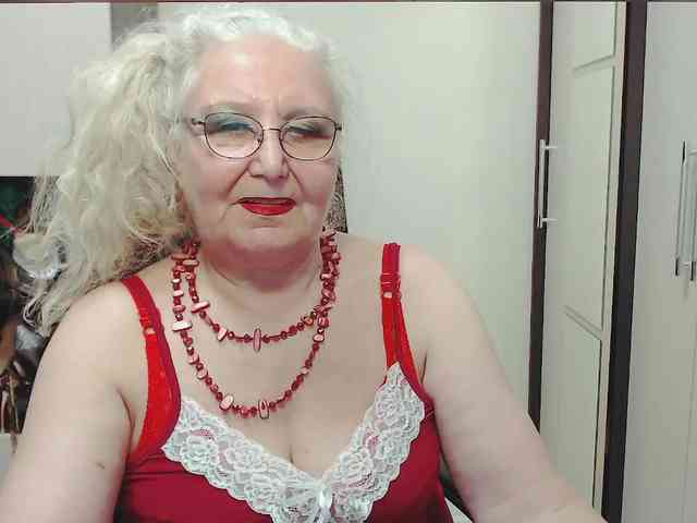 GrannyWants webcam