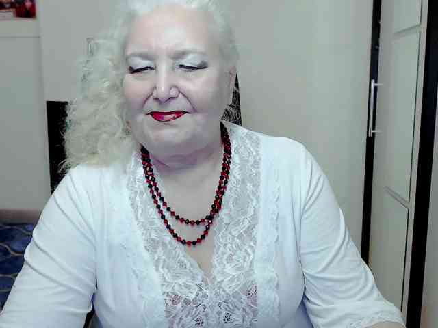 GrannyWants webcam