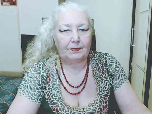 GrannyWants webcam