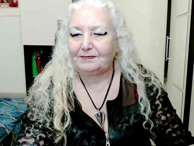 GrannyWants webcam