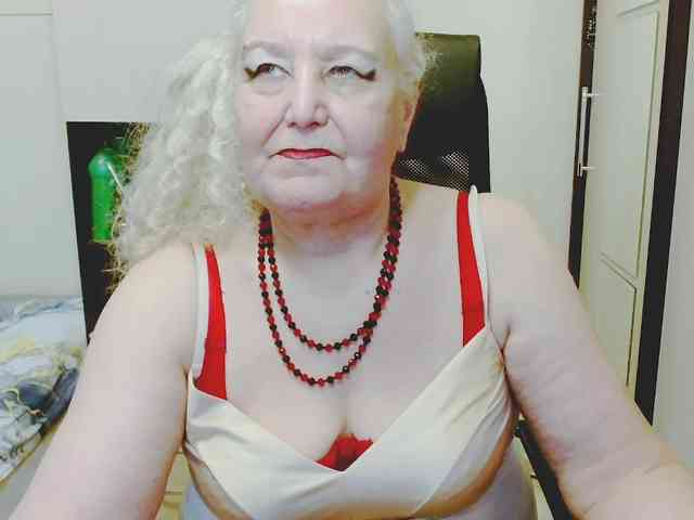 GrannyWants webcam