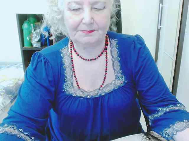GrannyWants webcam