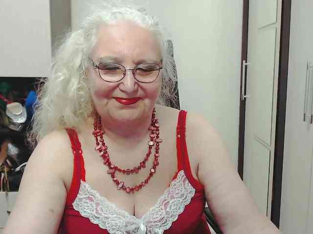 GrannyWants webcam