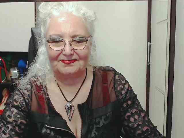 GrannyWants webcam