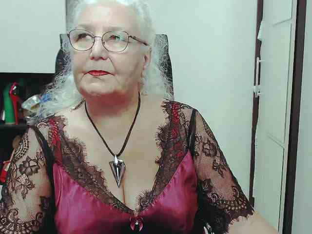GrannyWants webcam