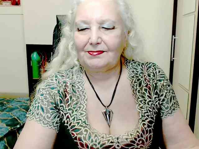 GrannyWants webcam