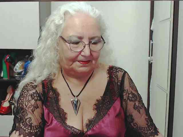 GrannyWants webcam