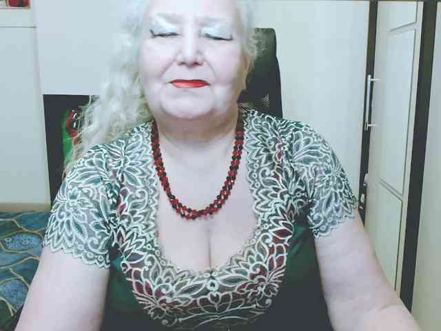 GrannyWants webcam