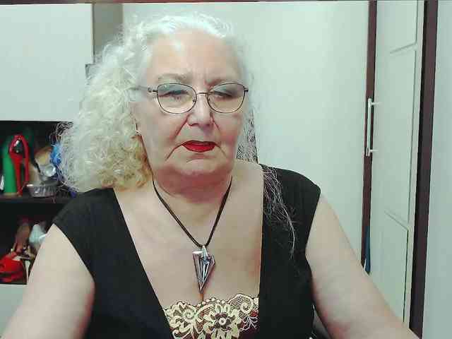 GrannyWants webcam