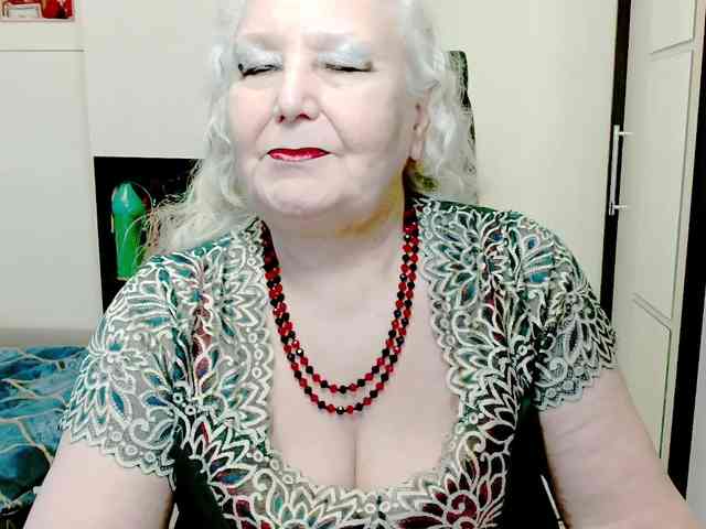 grannywants Live Webcam on BongaCams