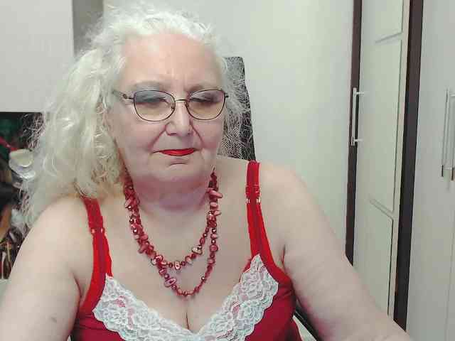GrannyWants webcam