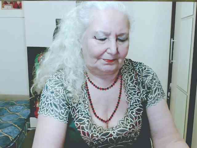 GrannyWants webcam