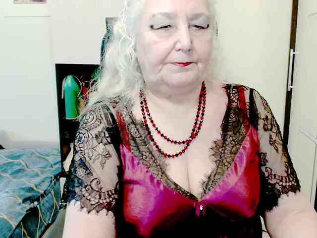GrannyWants webcam