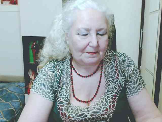 GrannyWants webcam