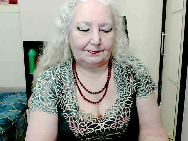 GrannyWants webcam