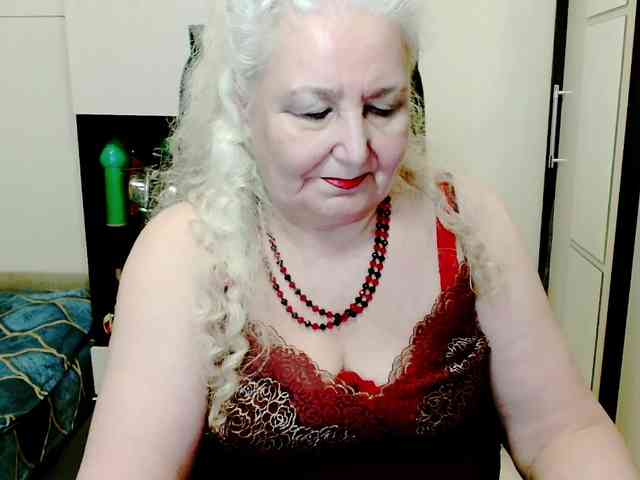 GrannyWants webcam
