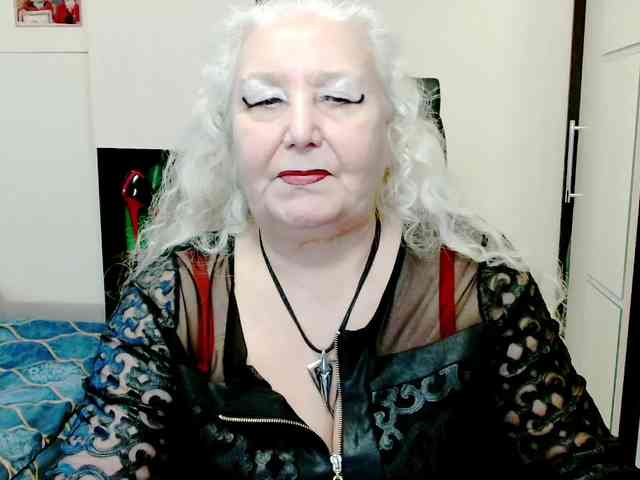 GrannyWants webcam