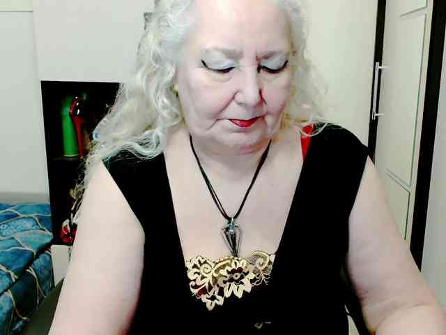 GrannyWants webcam