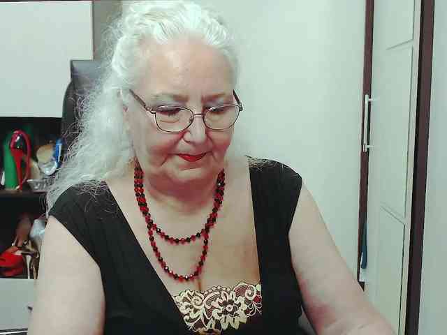 GrannyWants webcam