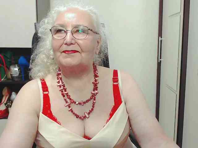 GrannyWants webcam