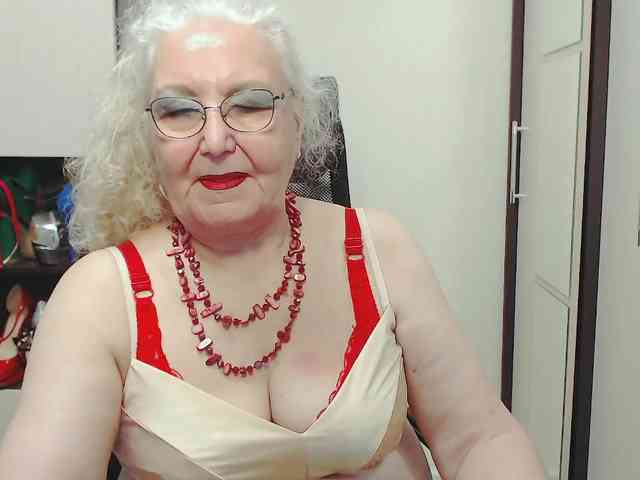 GrannyWants webcam