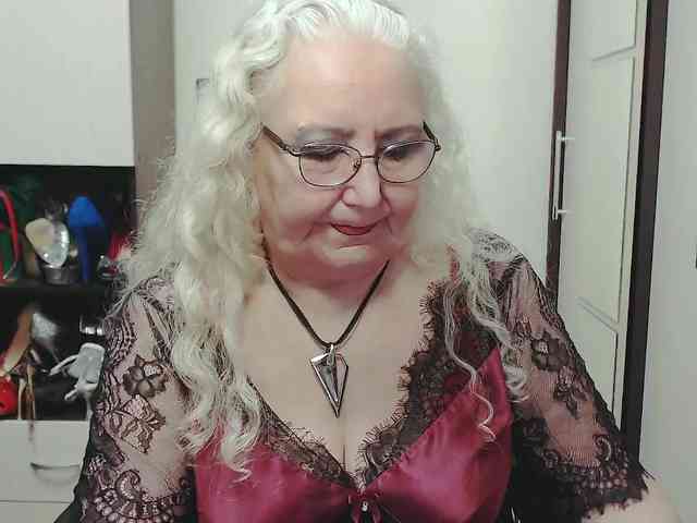 GrannyWants webcam