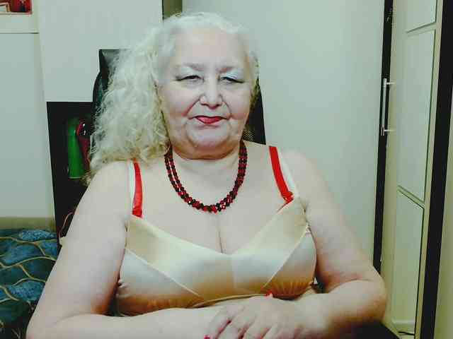 GrannyWants webcam
