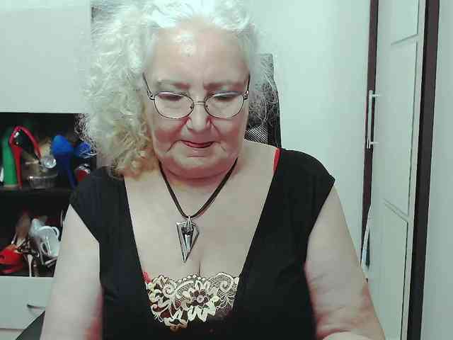 GrannyWants webcam