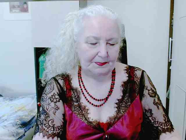 GrannyWants webcam