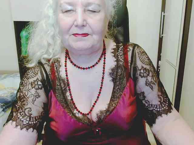 GrannyWants webcam