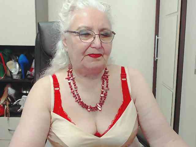 GrannyWants webcam