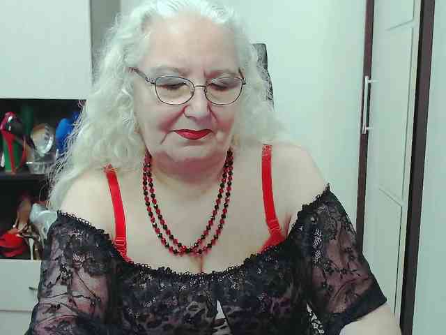 GrannyWants webcam