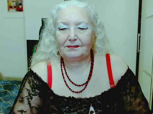GrannyWants webcam