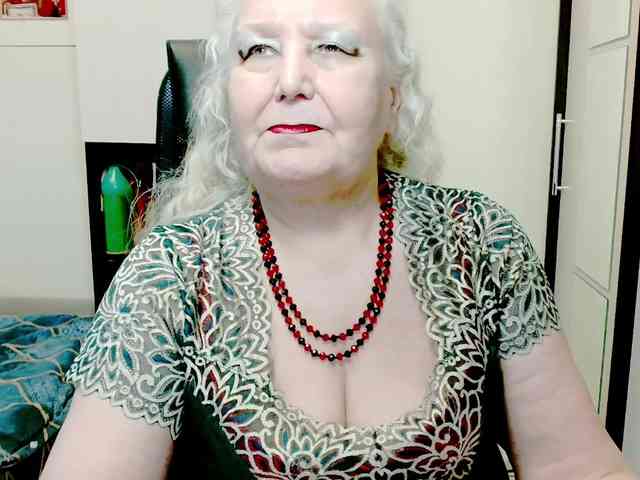 GrannyWants webcam