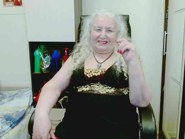 GrannyWants webcam