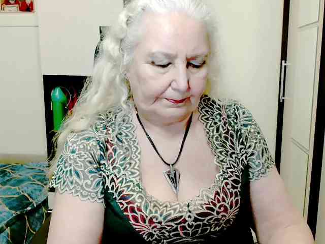 GrannyWants webcam