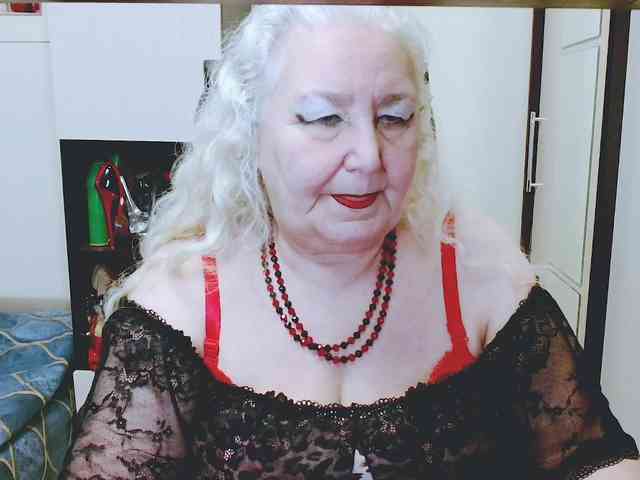 GrannyWants webcam
