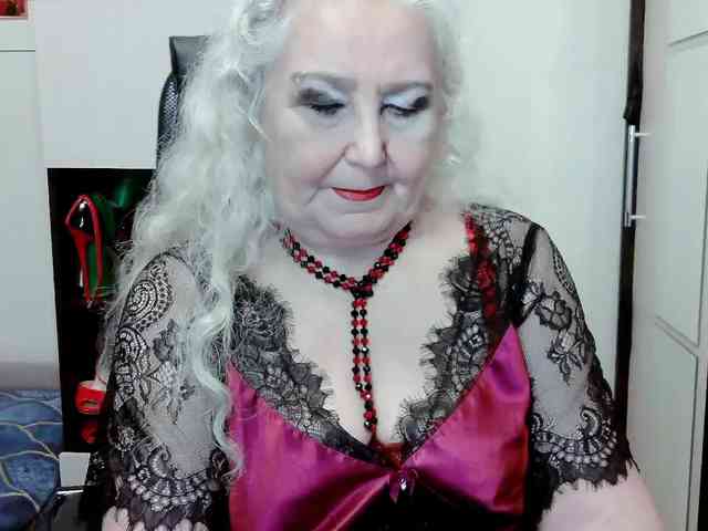 GrannyWants webcam