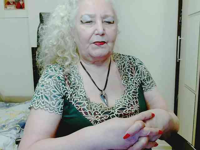 GrannyWants webcam