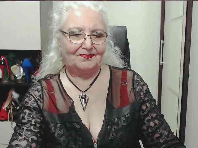 GrannyWants webcam
