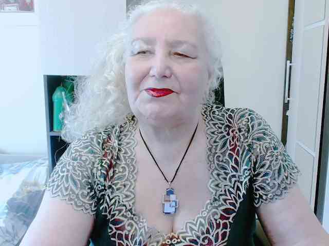 GrannyWants webcam