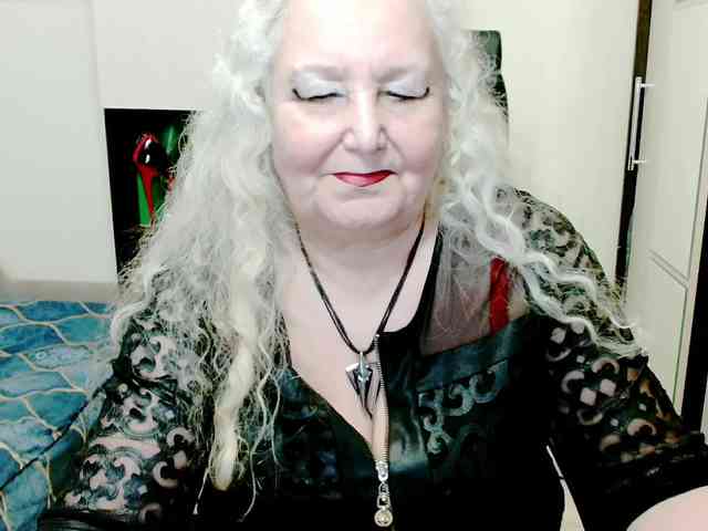 GrannyWants webcam