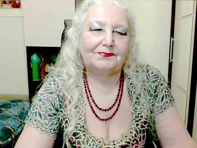 GrannyWants webcam