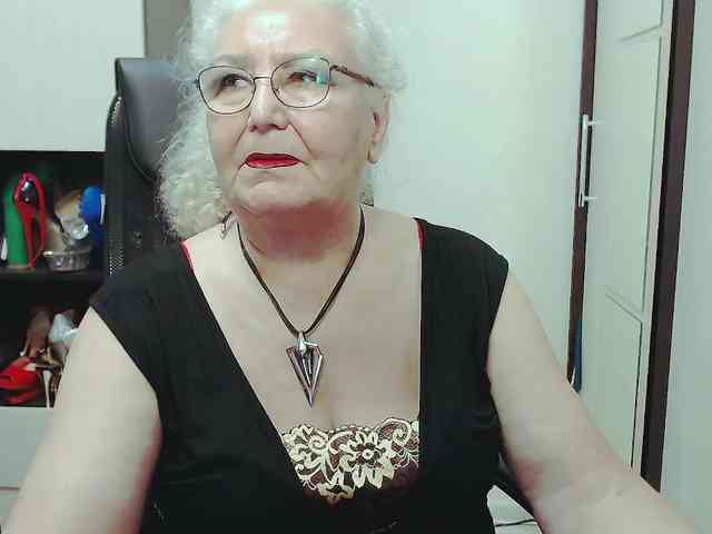 GrannyWants webcam