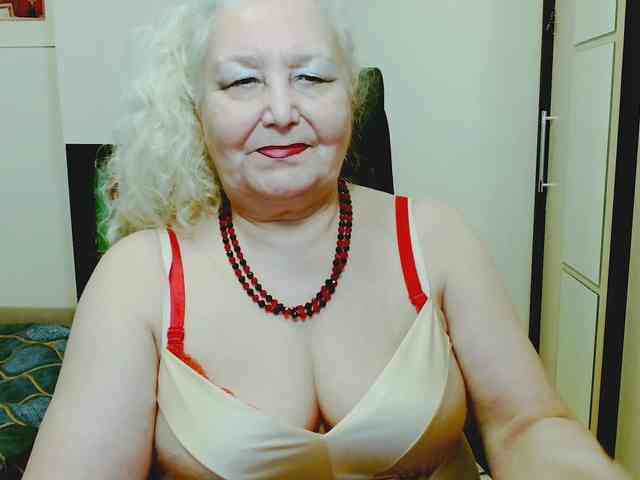 GrannyWants webcam