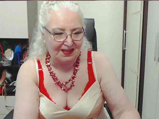 GrannyWants webcam